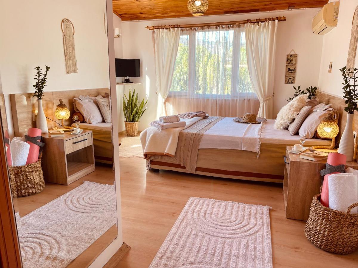 Oase Garden Hotel Чирали Екстер'єр фото