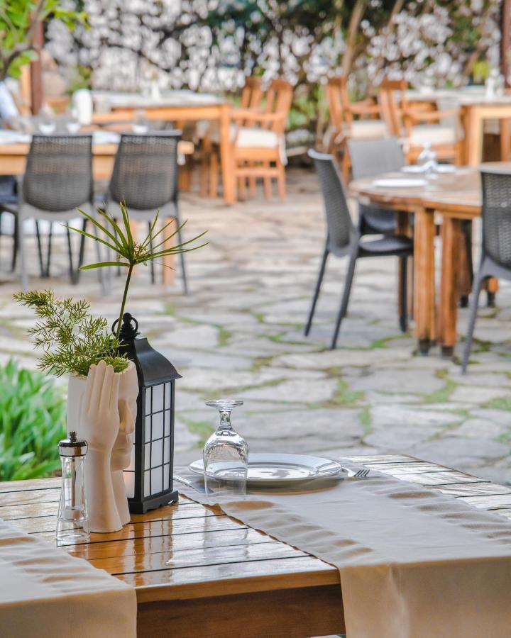Oase Garden Hotel Чирали Екстер'єр фото