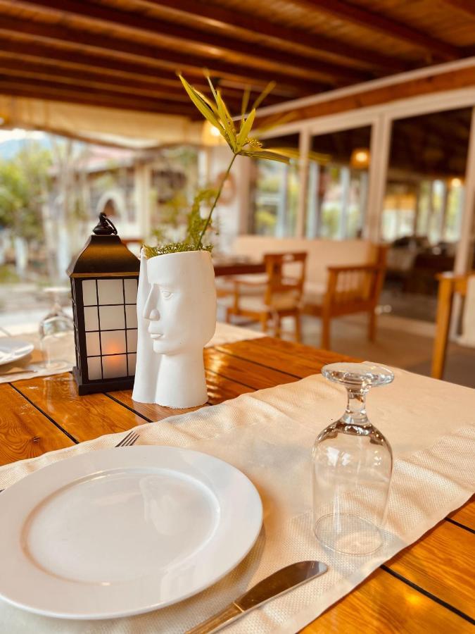 Oase Garden Hotel Чирали Екстер'єр фото