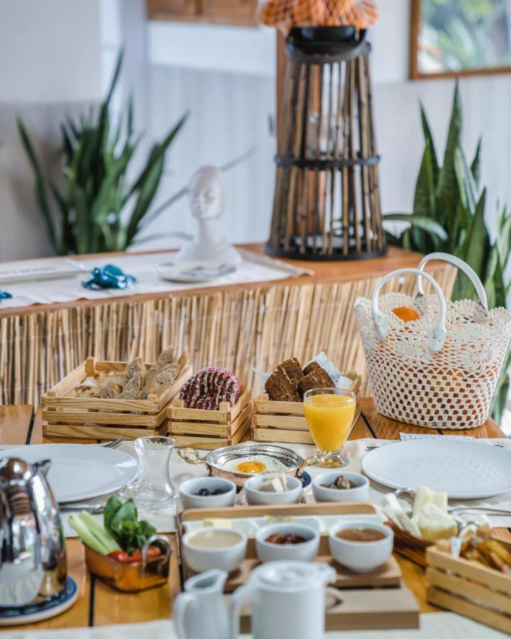 Oase Garden Hotel Чирали Екстер'єр фото