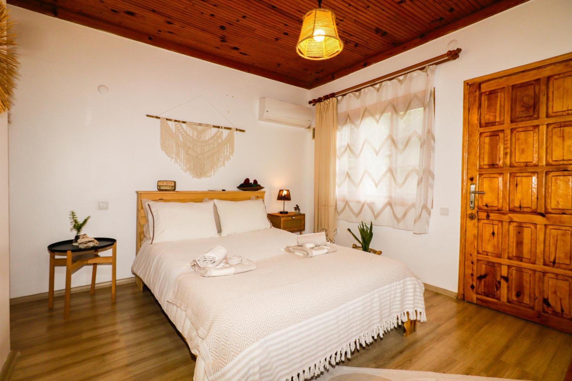 Oase Garden Hotel Чирали Екстер'єр фото